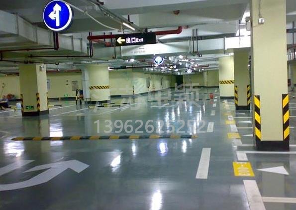 金剛砂耐磨地坪報(bào)價(jià)費(fèi)用，做地下車庫(kù)金剛砂耐磨地坪貴嗎？