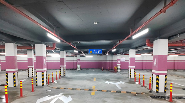 江蘇中穎某小區(qū)車庫劃線項(xiàng)目順利驗(yàn)收。