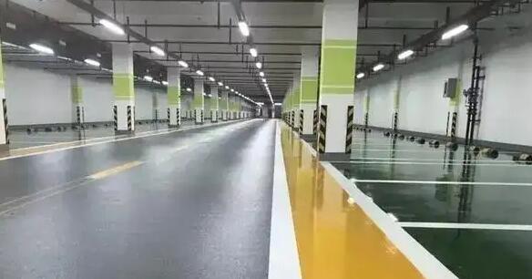 密封固化劑地坪和環(huán)氧地坪有什么區(qū)別？