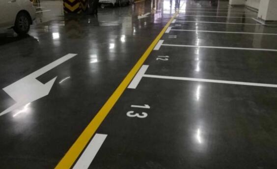 蘇州地下車庫劃線施工防明火注意保持通風(fēng)？