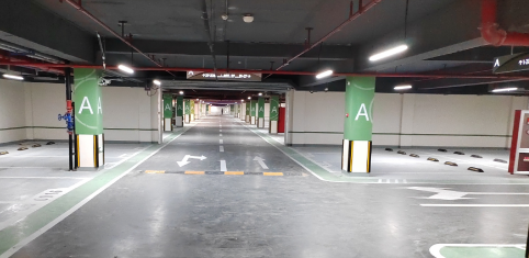 廠區(qū)車庫(kù)車位劃線一般多少錢？ 